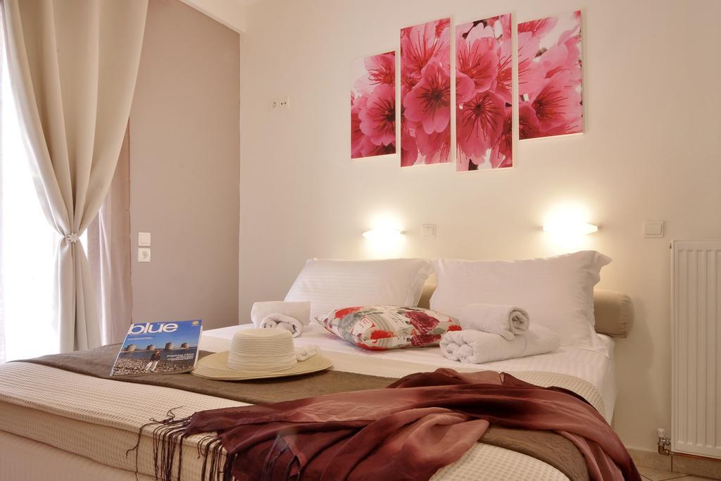 Rolandos Apartments アギオス・ゴルディオス エクステリア 写真